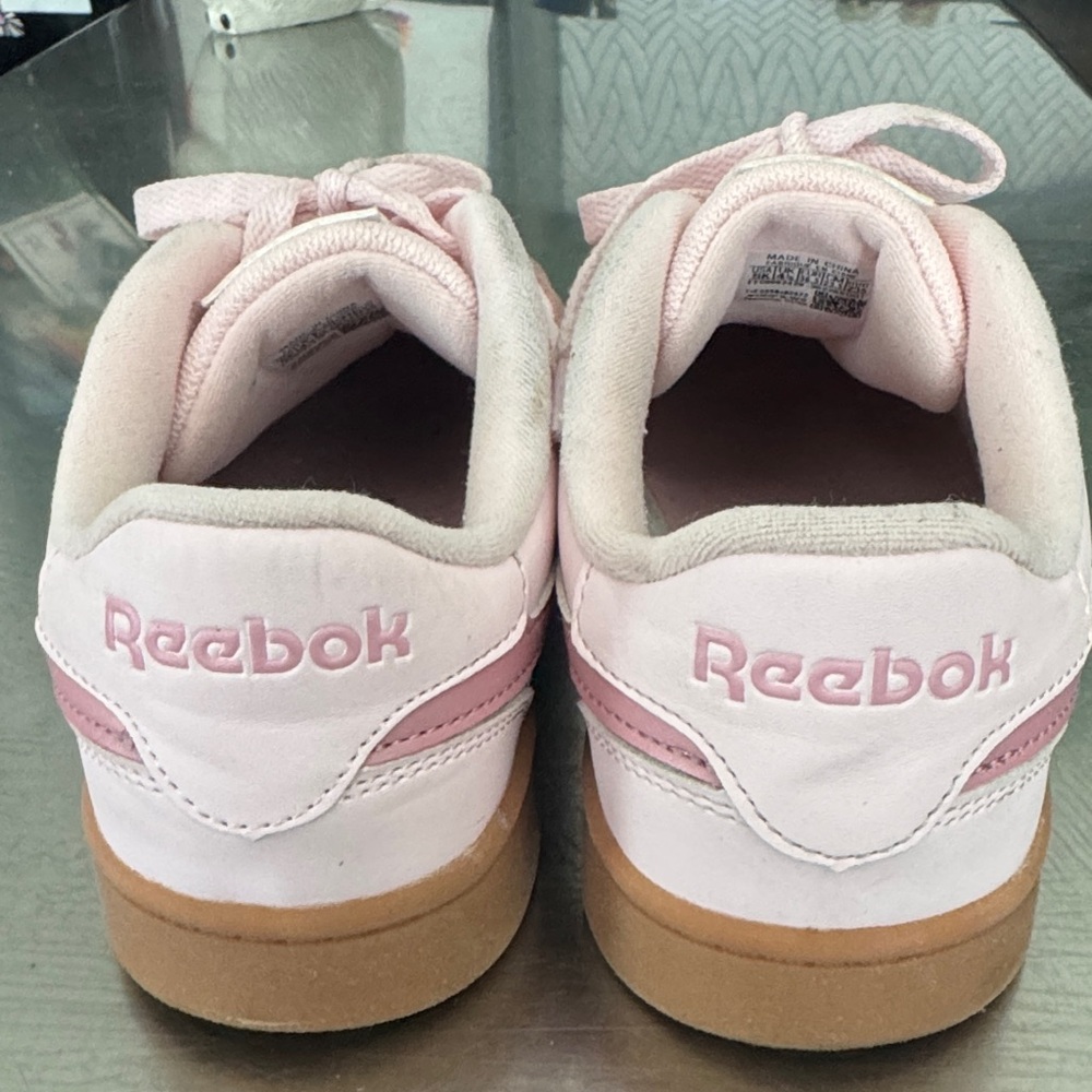 Reebok Pink Low-Top Sneakers with Dusty Rose Accents - Picture 4 of 5